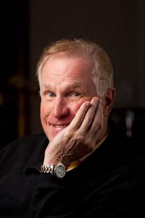 Wayne Rogers